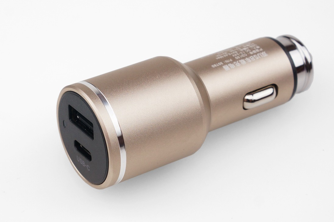 绿联USB PD快充 车载充电器 绿联USB PD快充 车载充电器