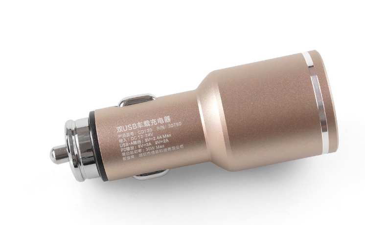 绿联车载充电器 支持USB PD快充协议 绿联车载充电器 支持USB PD快充协议