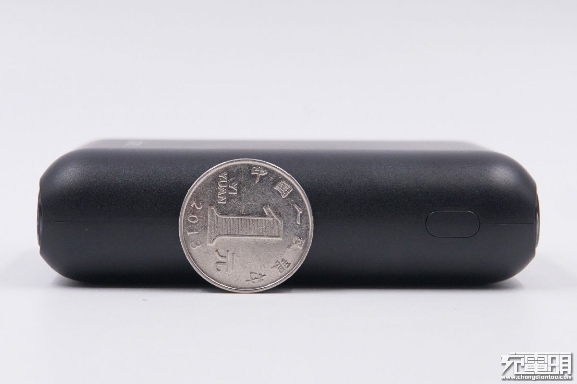 绿联10000mAh双向快充移动电源拆解评测报告 绿联10000mAh双向快充移动电源拆解评测报告