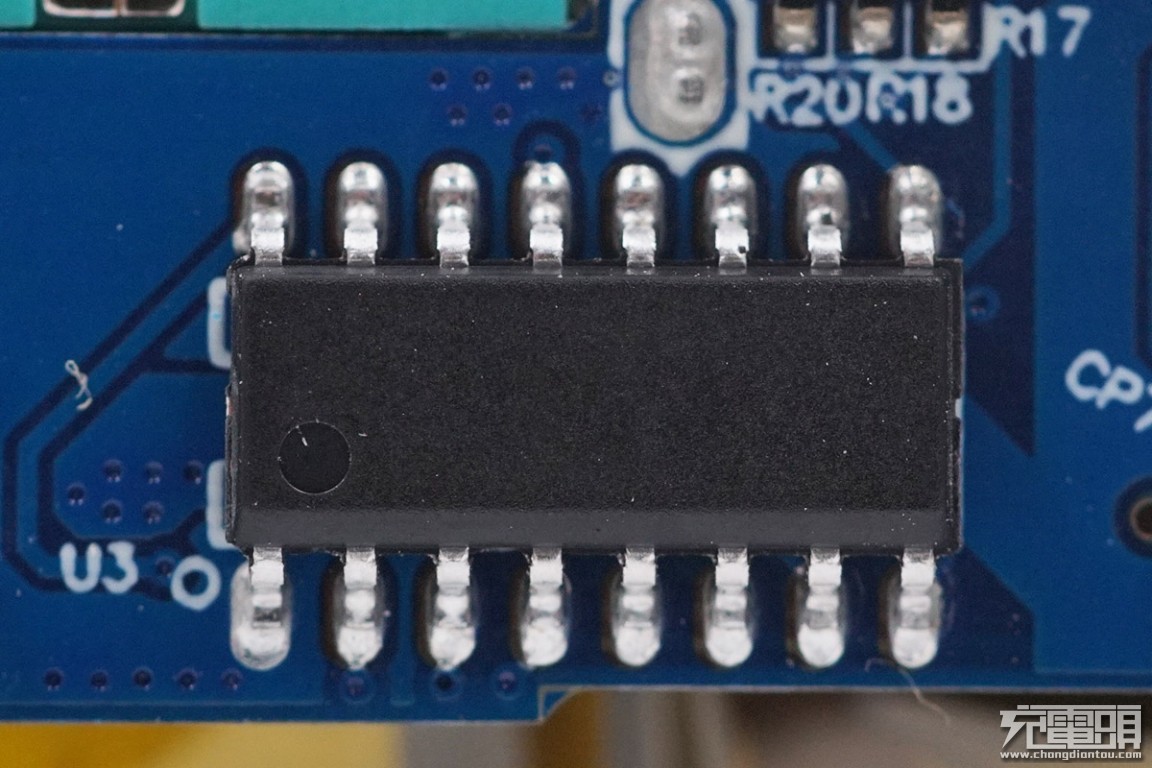 绿联10000mAh双向快充移动电源拆解评测报告 绿联10000mAh双向快充移动电源拆解评测报告