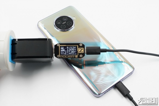 充电头网首测:绿联65W氮化镓充电器开箱评测 绿联65W氮化镓充电器兼容性测试