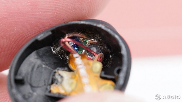 绿联TWS蓝牙耳机HiTune详细拆解报告 绿联TWS蓝牙耳机HiTune详细拆解报告