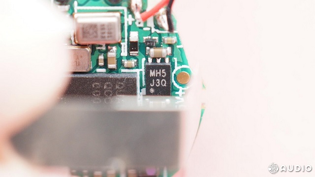 绿联TWS蓝牙耳机HiTune详细拆解报告 绿联TWS蓝牙耳机HiTune详细拆解报告