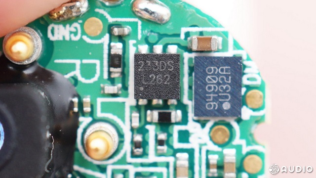 绿联TWS蓝牙耳机HiTune详细拆解报告 绿联TWS蓝牙耳机HiTune详细拆解报告