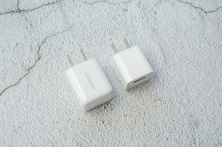 绿联小金刚PD20W快充开箱:iPhone12最佳充电搭档 绿联小金刚PD20W快充开箱:iPhone12最佳充电搭档