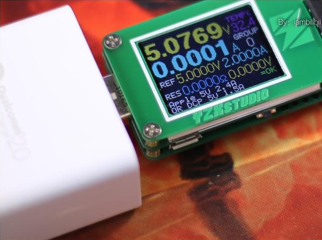 绿联QC2.0快充评测3