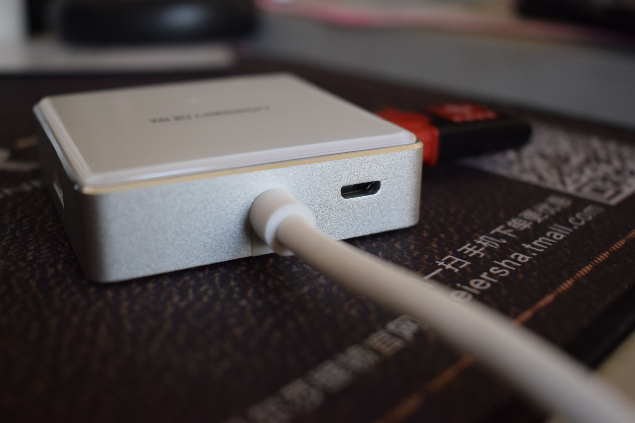 绿联USB3.0HUB,一拖四集线器开箱测评