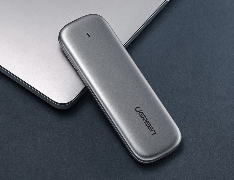 绿联NVMe固态硬盘盒视频