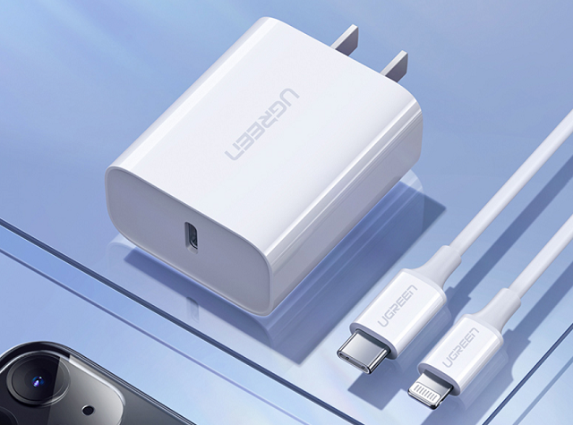 iPhone se2使用绿联PD18W充电器