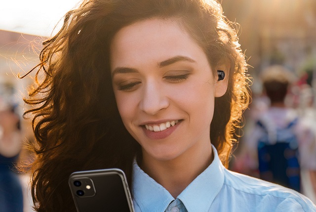 绿联TWS蓝牙耳机配对手机使用方法