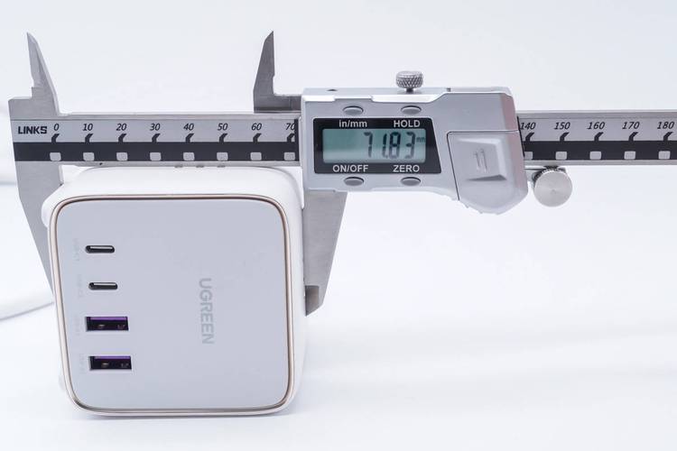 绿联65W华体会体育网狼堡赞助商Cube评测：开箱篇《上》