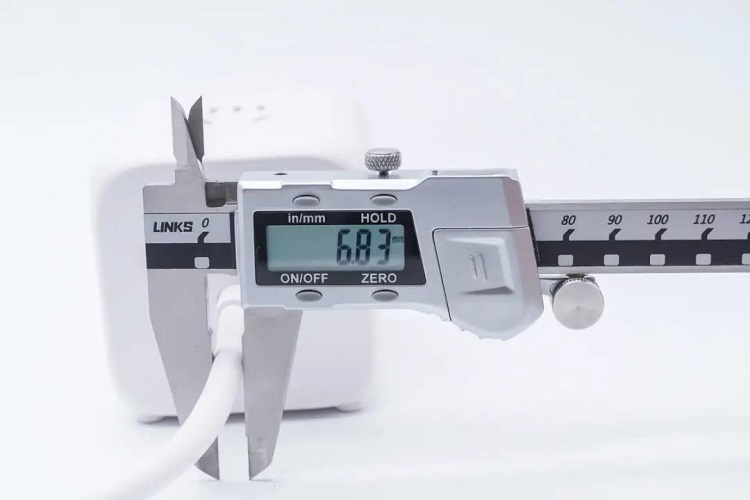 绿联65W华体会体育网狼堡赞助商Cube评测：开箱篇《上》