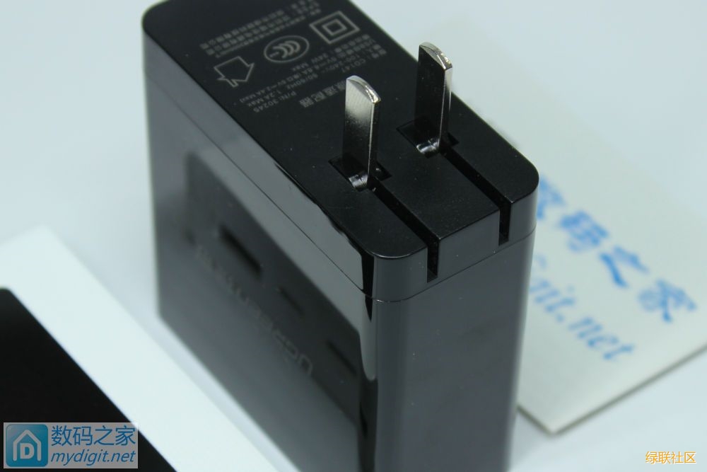 小身材大能量-绿联四口充电器CD147评测拆解