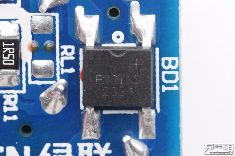 绿联PD20W充电器开箱评测：拆解篇（下）